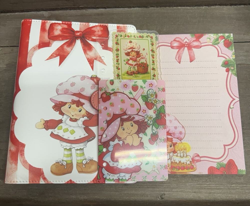 Strawberry Shortcake A5 Binder w/ matching paper & Acrylic Divider Bundle